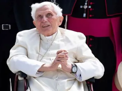 Похорон Папи Бенедикта XVI пройде 5 січня: службу очолить Франциск