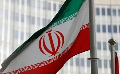 Иран провел испытания новых ударных дронов