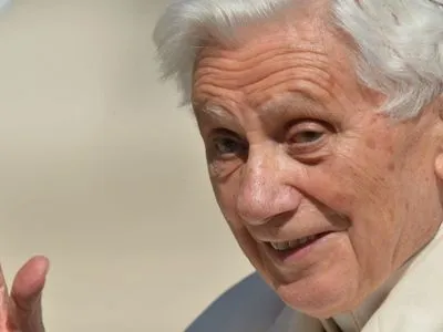 Бывший Папа Бенедикт XVI попросил прощения и поблагодарил Бога в последнем письме