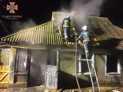 В Одеській області через пожежу загинули жінка та троє дітей
