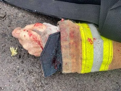 Вражеский обстрел пожарной части в Херсоне: погиб один спасатель, еще четыре ранены