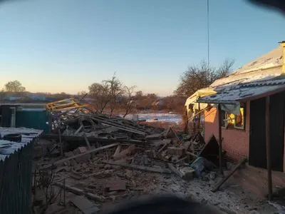 Обстріли Сумщини: ворог пошкодив п’ять житлових будинків та ферму
