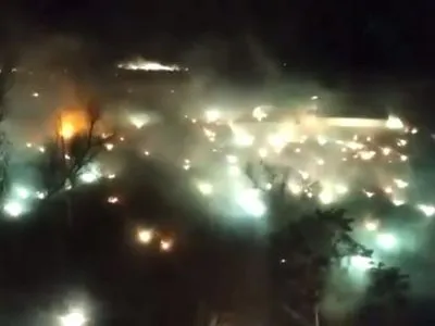 По Херсону вночі рашисти вдарили запалювальними боєприпасами: в ОВА показали відео