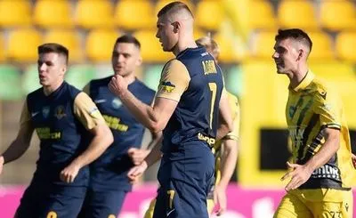 “Дніпро-1” проведе сім контрольних матчів на зборах у Туреччині