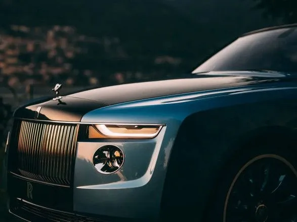 Вперше за 118 років: Rolls-Royce продав понад 6 тисяч авто за рік