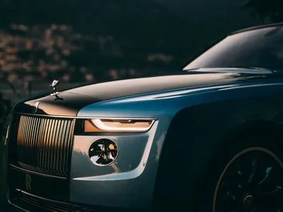 Вперше за 118 років: Rolls-Royce продав понад 6 тисяч авто за рік