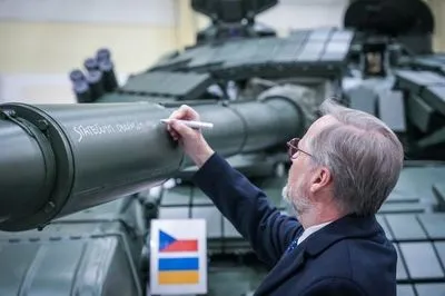 Чехия передаст Украине танки Т-72
