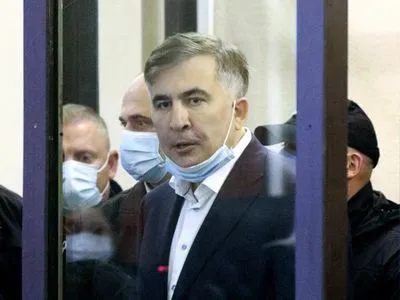 Саакашвили раскритиковал позицию грузинских властей по поставкам оружия в Украину
