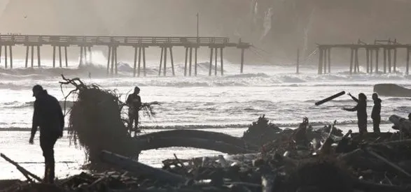 Калифорнийский шторм может стать первой в США катастрофой на миллиард долларов