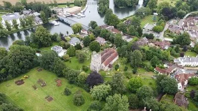 Археологи виявили монастир англосаксонської королеви