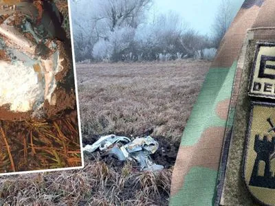 В Молдове решили взорвать боеголовку ракеты, обнаруженную в одном из сел на границе с Украиной