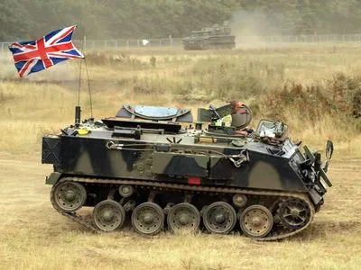 Британія надасть Україні бронетранспортери Bulldog і не тільки