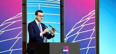 Премьер Польши обещает и дальше требовать от Германии репараций