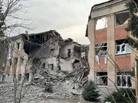 Оккупанты обстреляли Купянск ракетами С-300: разрушено учебное заведение