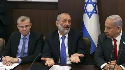 Прем'єр Ізраїлю звільнив ключового міністра за рішенням суду