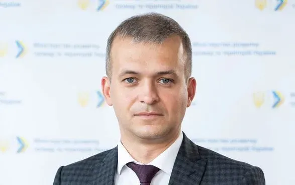 Правительство уволило Лозинского с должности заместителя Министра развития общин