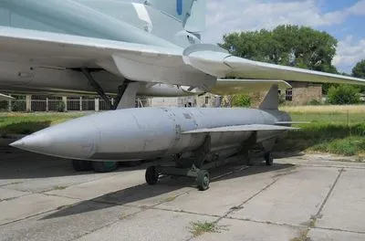 Масований удар по Україні: росіяни застосували ракети “Кинджал” і Х-59