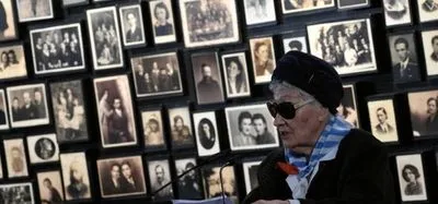 Уцелевшая из Освенцима: российские "освободители" сейчас воюют в Украине