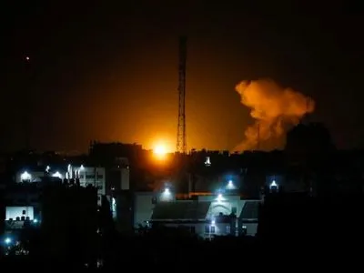Боевики Газы обстреливают ракетами. Израиль наносит ответные удары
