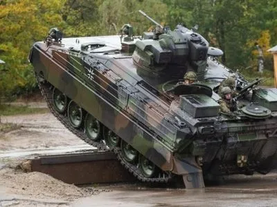 Украинские военные прибыли в Германию для обучения на БМП Marder - СМИ