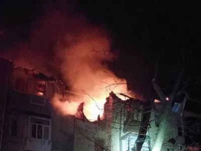 Деталі нічного обстрілу Харкова: окупанти влучили у житловий будинок