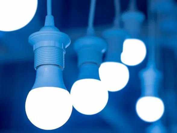 До конца февраля украинцы смогут обменять до 20 млн ламп накаливания на LED