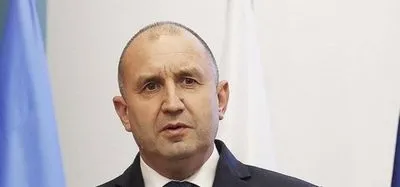 Президент Болгарії розпустив парламент та призначив дострокові вибори