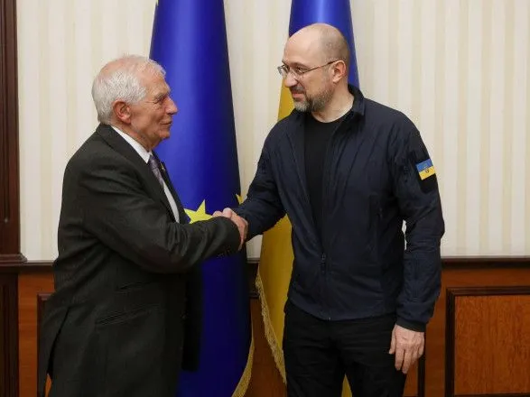 Делегация ЕС начала официальные встречи в Киеве: уже пообещали 25 млн евро на разминирование