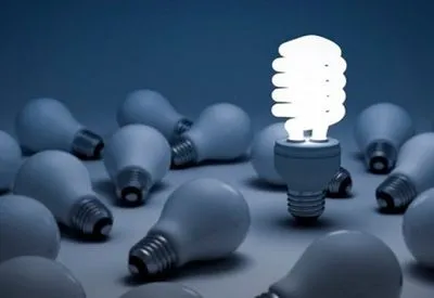 Українці вже отримали 1 млн енергозберігаючих лампочок