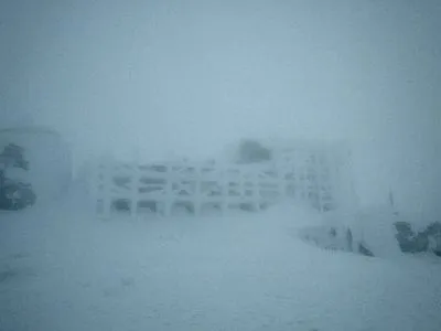На горе Поп Иван Черногорский сложные погодные условия