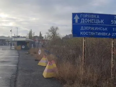 В Донецкой области оккупанты обустраивают под госпитали школы и детские сады