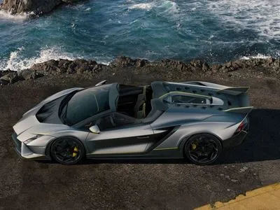 Lamborghini презентував два нові спорткари