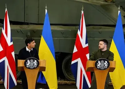 "В питанні військової допомоги Україні ніщо не залишиться осторонь" - прем'єр Британії