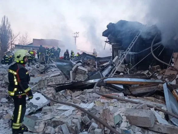 Взрыв на территории бывшего завода в Киеве: количество жертв возросло до четырех
