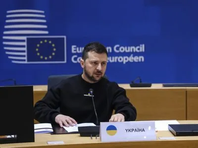 Зеленський розповів у Єврораді про спробу росії зруйнувати політичну ситуацію в Молдові