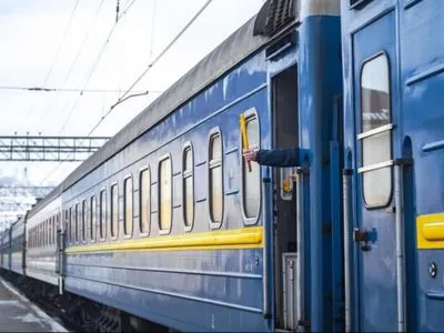 Укрзализныця сообщила о задержке некоторых поездов из-за обесточивания
