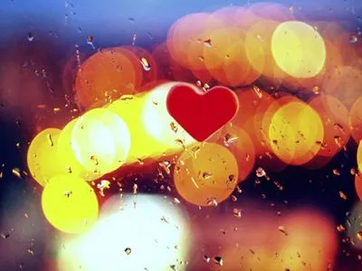Синоптики дали прогноз погоди на День закоханих