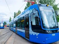 Київ поступово відновлює роботу електротранспорту - Кличко
