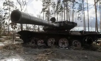 Російська армія втратила до половини своїх основних бойових танків - аналітики