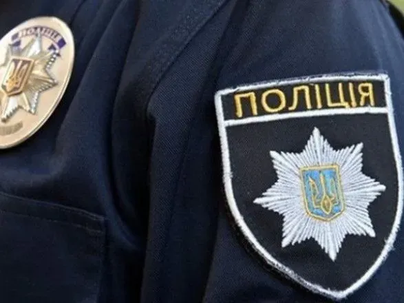 Вел себя агрессивно и напал на полицейского: в Киеве задержали водителя BMW