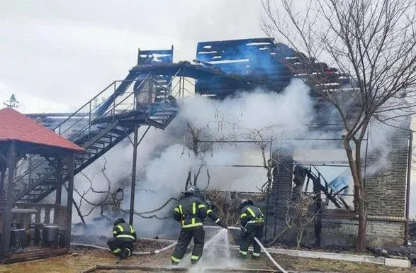 У Бердянську горіла база відпочинку, де окупанти облаштували шпиталь