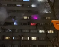 У центрі москви горить готель: постраждали 8 дорослих та 8 дітей