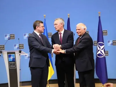 Украина, ЕС и НАТО договорились создать координационный механизм для увеличения производства вооружений - Кулеба
