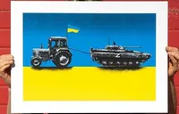 Вкрадений ромами танк та побиті “гопниками” окупанти: як українці демонструють незламність перед “другою армією світу”