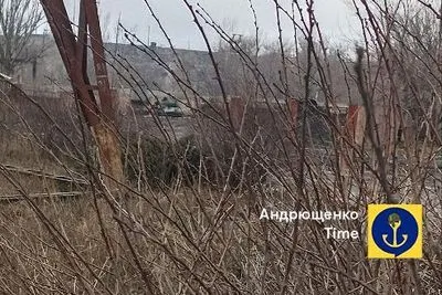 Последствия "хлопка" в Мариуполе: склад боеприпасов, танк и 50 оккупантов