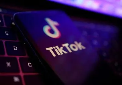 Канада заборонила TikTok на державних пристроях