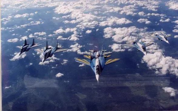 Авіація ЗСУ завдала 3 удари по районах зосередження росіян – Генштаб