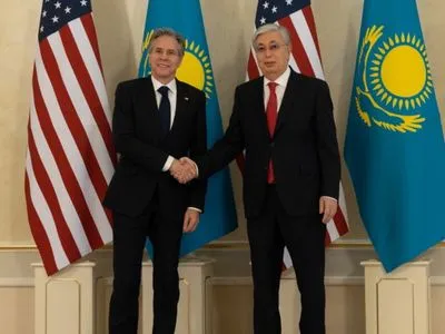 Держсекретар США зустрівся з президентом Казахстану: деталі