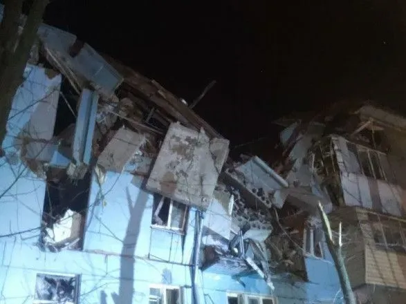 рф поцілила по житловому будинку в Запоріжжі: зруйновано три поверхи - ОВА