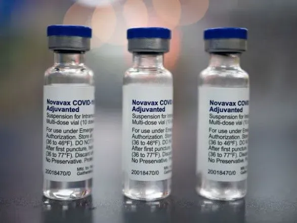 Компания Novavax заявила, что их вакцина против коронавируса может исчезнуть с рынка